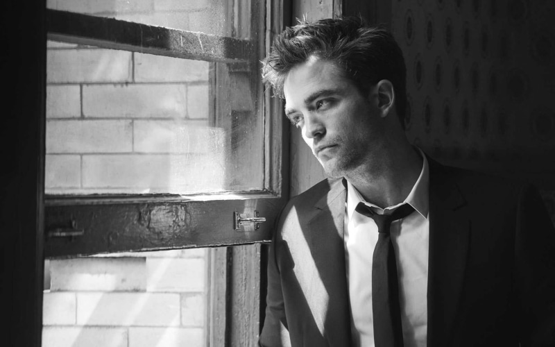 portrait, grayscale, contemplation, indoors, headshot, homme, lifestyles, radicliff, front view, well-dressed, looking, robert, handsome, menswear, actor