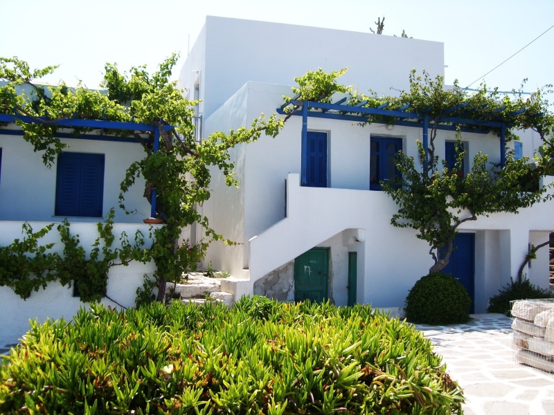 sunlight, vegetation, white color, mykonos, apartment, growth, built structure, residential district, green color, window, blue, plant, architecture, house greek