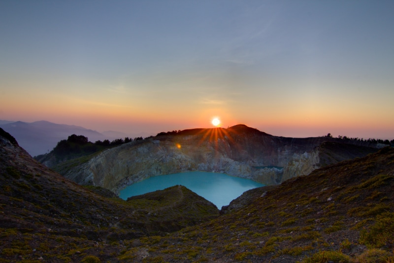 rocky, body, landscape, rocky mountain, volcanic  caldera, scenics, water, sunrise - Dawn, Sunrise, 5K, brown, mountain Peak, Kelimutu, mountain, outdoors
