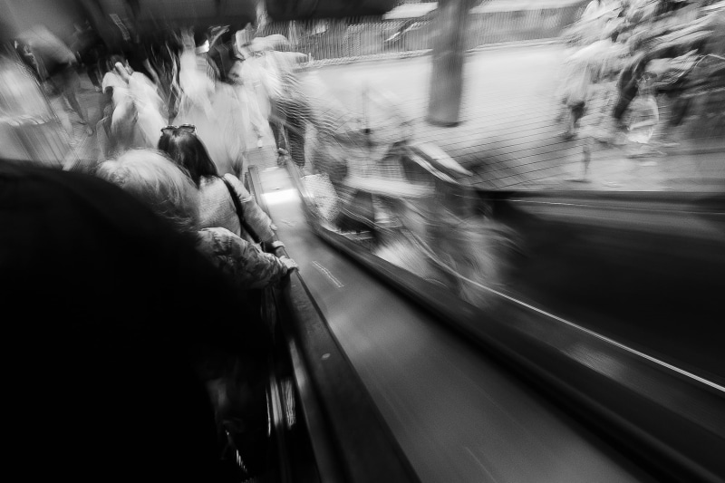 land vehicle, lifestyles, transportation, rail transportation, united states, mode of transportation, new york, motion, speed, incidental people, leisure activity