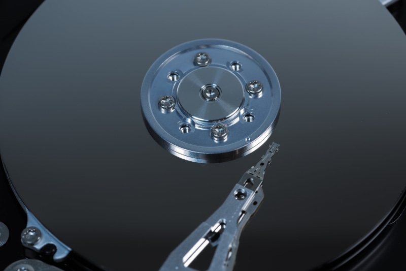 data, macro, global communications, no people, board, indoors, shiny, hard drive, data processing, computer part, 4K, technology, component, metal, communication