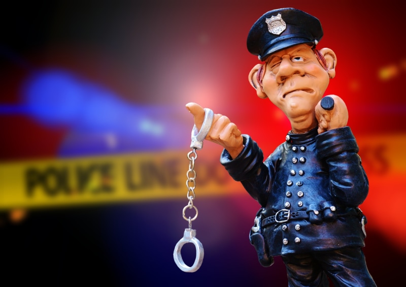 adult, offence, discovery, capital crimes, 2K, government, stage, crime, men, holding, crime scene, blue light, photography, blood, waist up, low angle view
