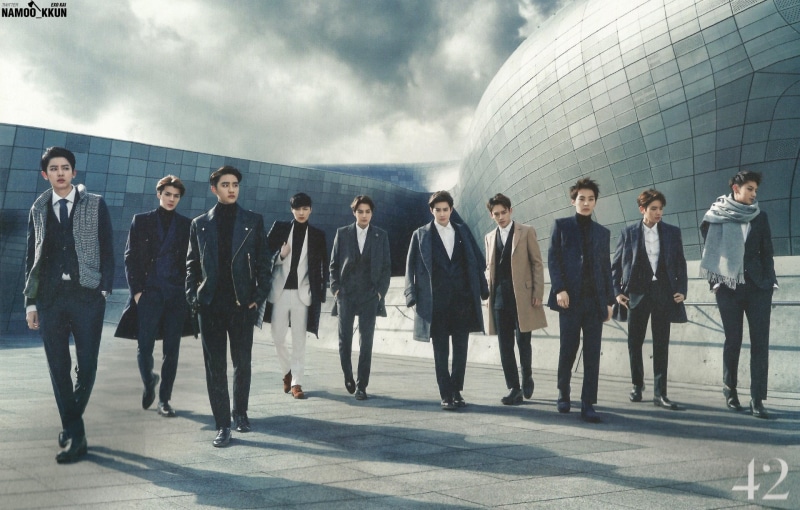 men, well-dressed, Band (Music), males, corporate business, 1080P, young adult, colleague, cloud - sky, architecture, city, group of people, adult, office building exterior