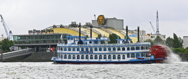 famous Place, hall, beach, port, arts culture and entertainment, river, the lion king, water, ferry, passenger craft, passenger Ship, nature, hamburg, musical hall