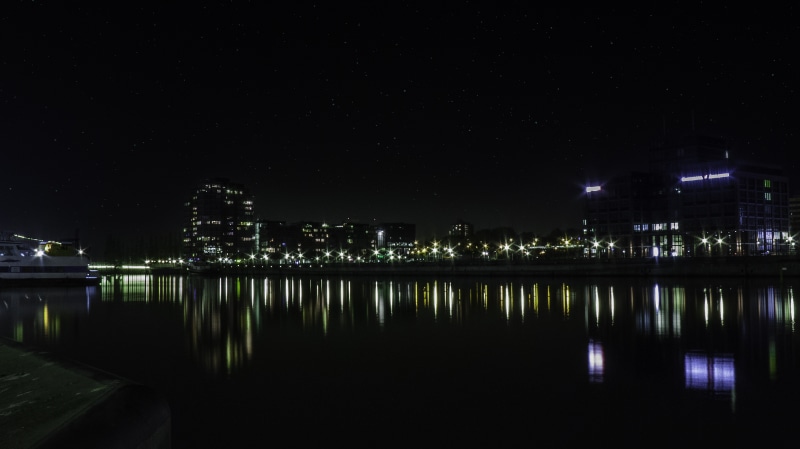 water, building exterior, outdoors, 4K, night photo, lake, light, kiel tucked, port, mystical, kiel, office building exterior, building, architecture