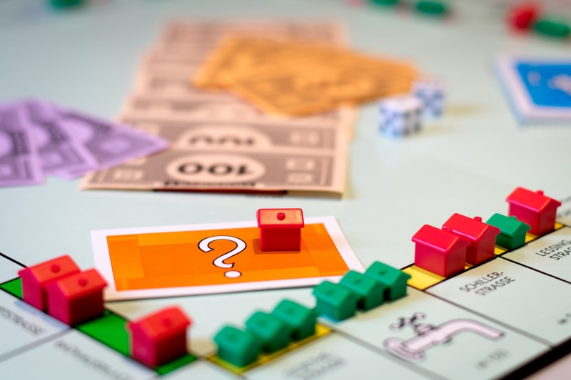 build, baukinder money, paper, focus on foreground, letter, investments, 4K, construction, communication, savings and loan, mortgage lending, text, brokers