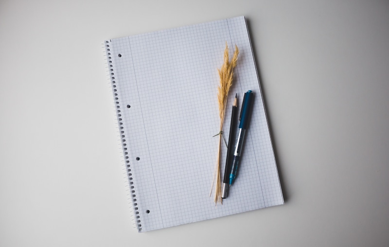 notepad, note pad, creative, work, creativity, pen, image, copy space, black, clean, something, 5K, art and craft, studio shot, office, minimal, blank