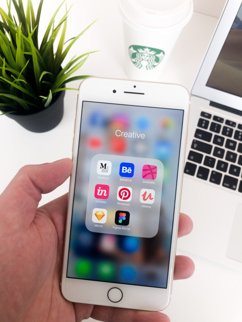 4K, device screen, one person, lcd screen, keyboard, jar, mobile app, hardware, display, hand, human hand, mobile phone, telephone, icons, touch screen