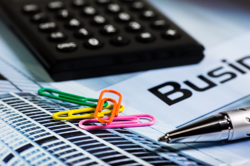 currency, how to calculate, computer, data, close-up, school, home finances, pen, solar calculator, color, 5K, stationery, business, close, radhakrishnan