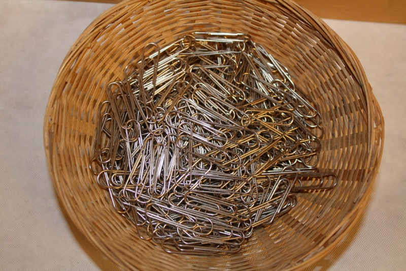 directly above, basket, day, container, indoors, office supplies, metal, wicker, high angle view, no people, brown, shape, table, alloy, food and drink