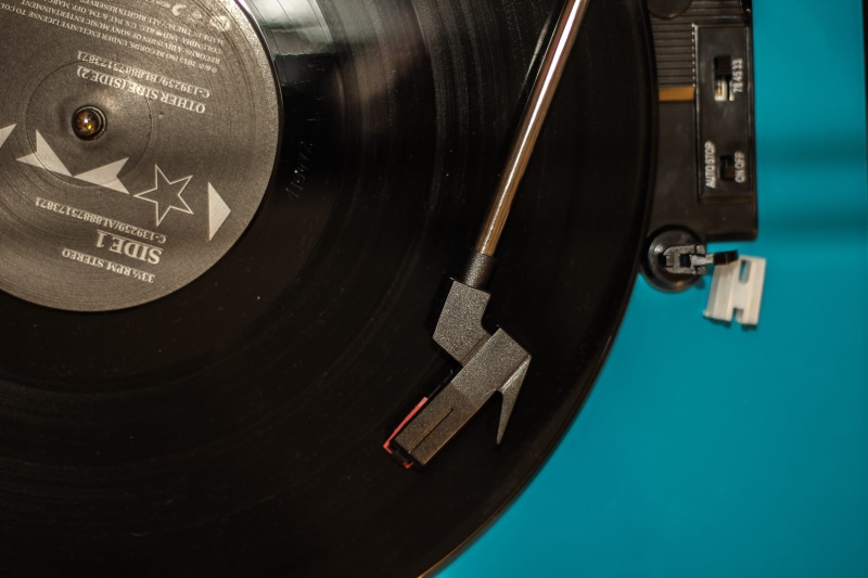 vinyl, disc, album, 5K, gramophone, record, art, retro styled, close-up, technology, no people, metal, music, player, indoors, turntable, still life, stylus