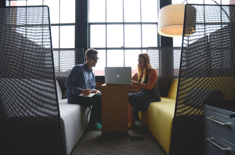 client, discussion, advice, advisor, cooperation, computer, women, business, consulting, office, collaboration, coworker, wireless technology, intervie