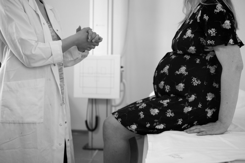 hospital, x-ray, people, patient, consultation, medicine, lab coat, pregnant, female, person, clothing, medical exam, responsibility, focus on foreground