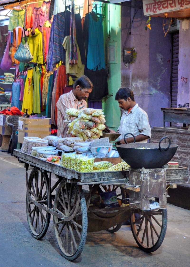 fast, business, for sale, transportation, trader, 4K, street, sitting, mode of transportation, rear view, day, trolley, spices, eat, seller, india, people