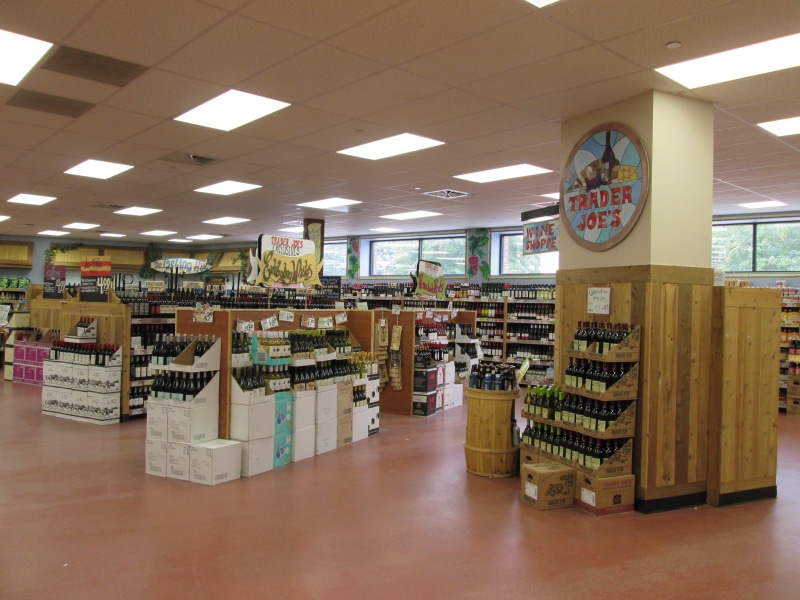 food and drink, variation, business, commercial building, s, indoors, bottle, organic food, glass, food, display cabinet, grocery shopping, display, in a row