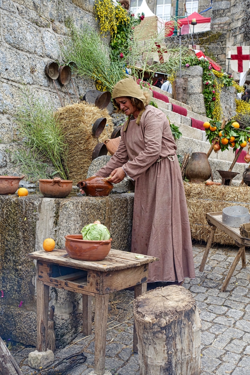 market, women, produce, Trader, leisure activity, senior adult, lifestyles, plant, Worker, three quarter length, vegetables, food and drink, Fruit, food