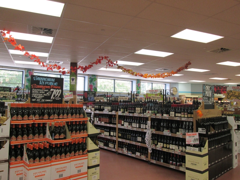 shelf, retail display, drink, aisle, for sale, shopping, container, trader joes, alcohol, choice, illuminated, ceiling, order, Supermarket, display cabinet