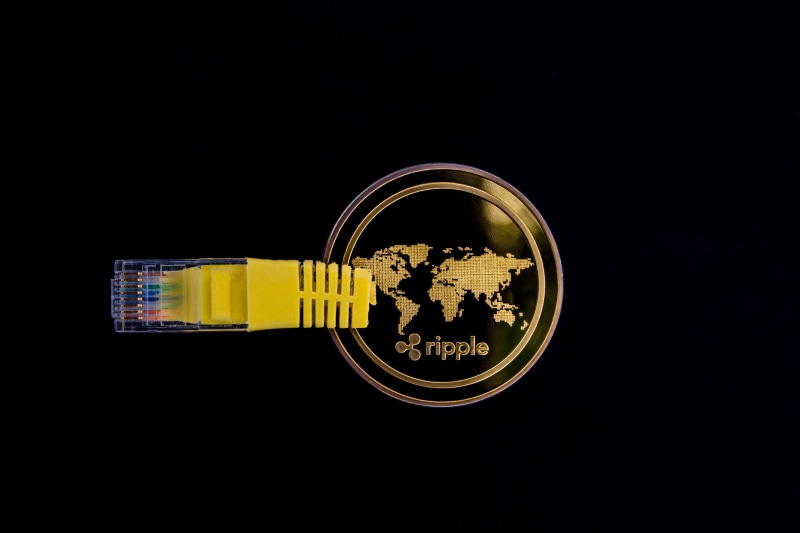 black background, digital, gold colored, ledger, single object, copy space, night, cryptocurrency, ethernet, money, cash, currency, indoors, 5K, metal