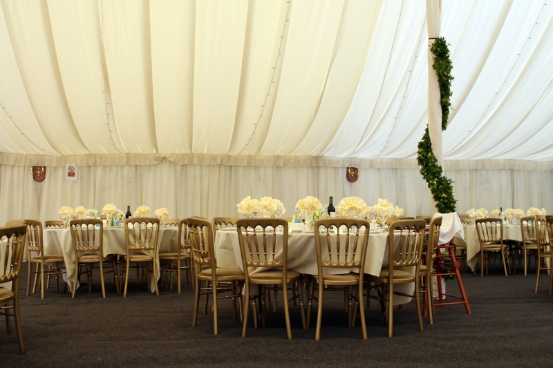 beauty, ceremony, plant, lunch, anniversary, day, built structure, business, setting, flowers, cater, wedlock, affair, marry, romance, tablecloth, fashion