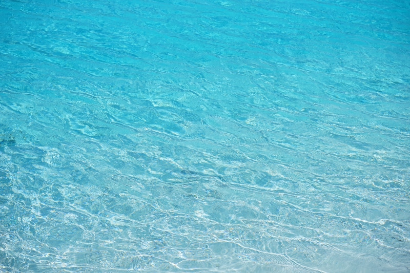 transparent, clean, no people, abstract backgrounds, 5K, wet, beauty in nature, refreshment, turquoise colored, backgrounds, abstract, swimming pool, outdoors