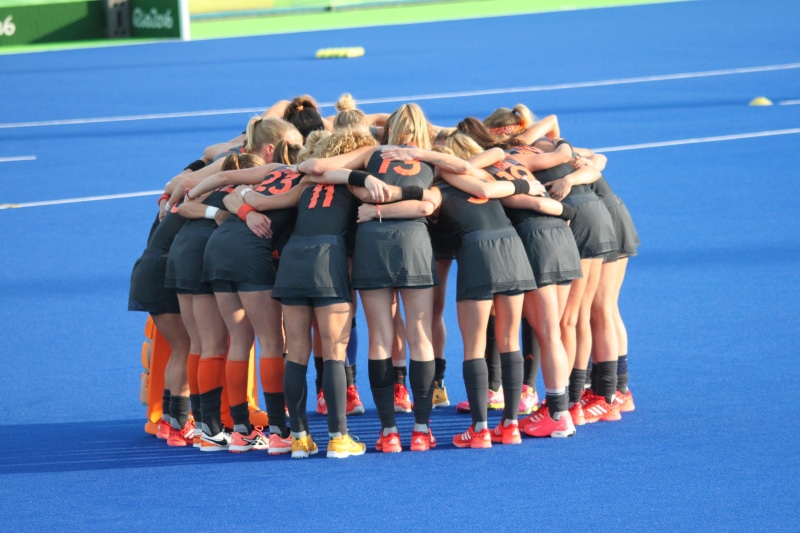field hockey, ladies, group of people, athlete, girls, blue, sport, large group of people, unity, togetherness, competition, adolescence, real people, crowd