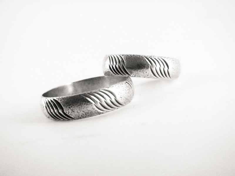 romance, no people, alloy, kitchen utensil, studio shot, crockery, hoops, steel, silver, nuptials, clean, white background, 4K, close-up, food and drink