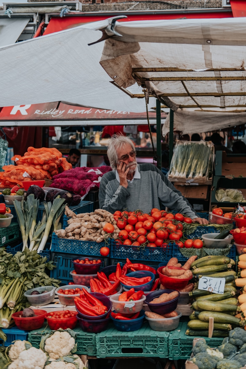 business, men, man, mercado callejero, shopping, street, tomato, market, sale, market Stall, gray, ingredients, stall, farmers Market, 5K, cultures, people