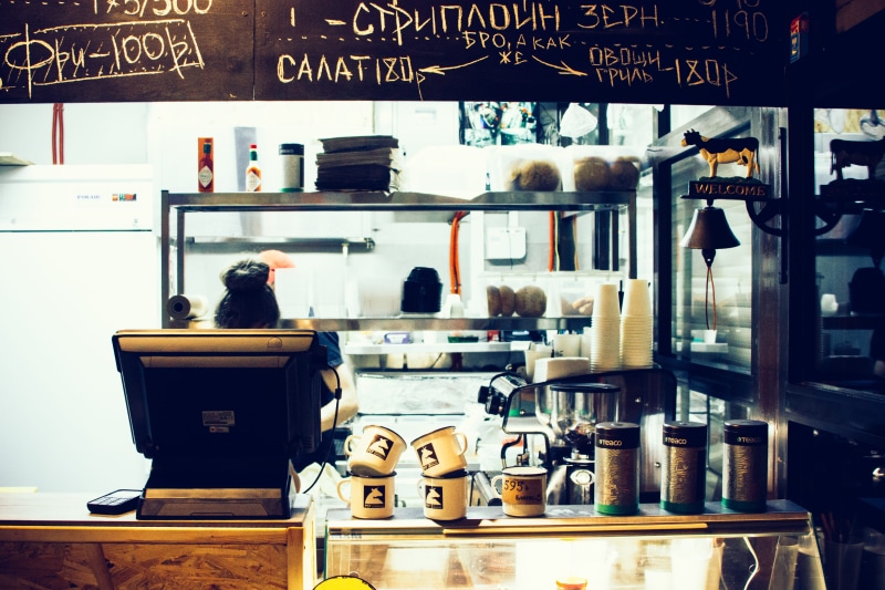 price, room, people, real people, 5K, container, western script, store, restaurant, day, occupation, business, text, rear view, working, food, technology