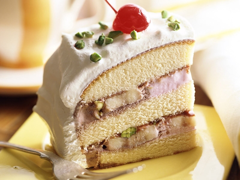 meat, baked, pastry, lunch, gourmet, food, dessert, fruit, snack, 720P, french food, ready-to-eat, strawberry, kitchen utensil, indulgence, garnish, sweet