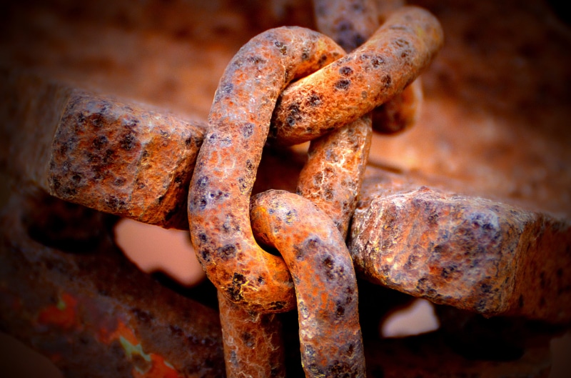 surface, rustic, run-down, focus on foreground, texture, weathered, rust, rusted, decline, art, brown, rough, chain, connection, still life, 2K, obsolete