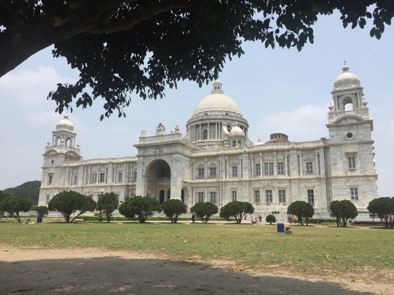 architecture, tree, day, travel destinations, city, indian, calcutta, victoria, memorial, tourism, religion, place of worship, building, incidental people