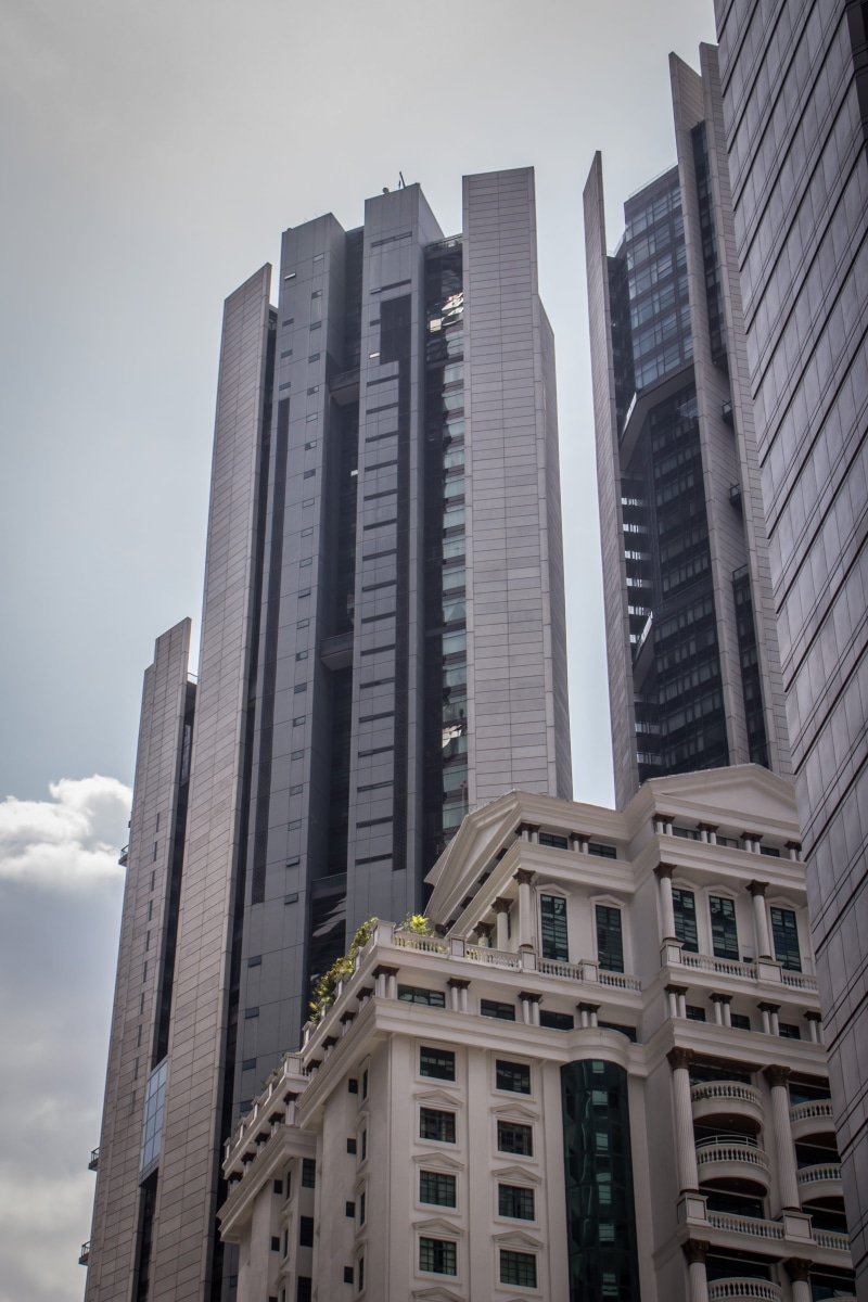 tower, petronas, sky, day, office, outdoors, skyscraper, lumpur, architecture, apartment, window, clear sky, kong kuala, Towers, city, landmark, Malaysia