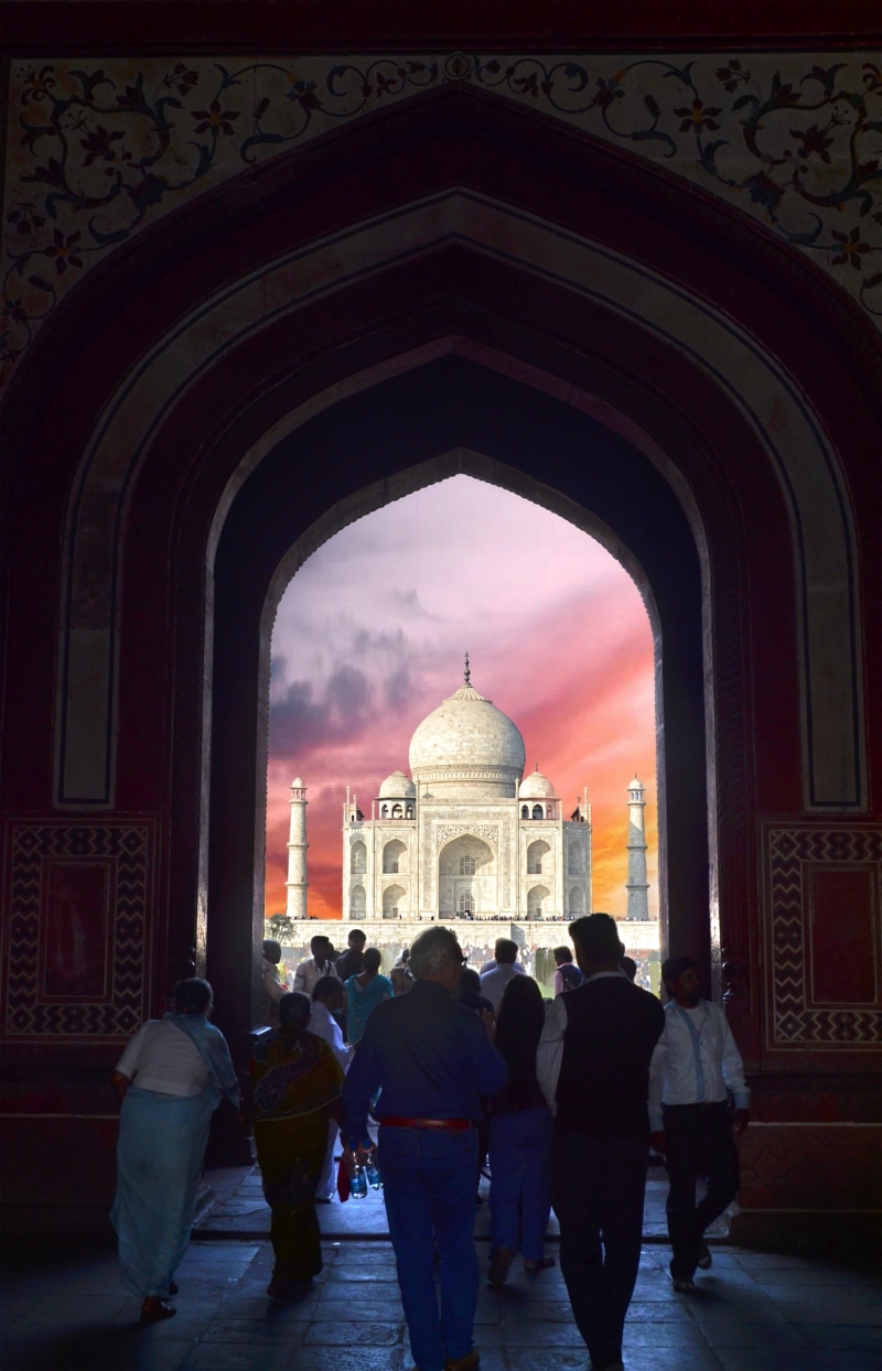 famous, tourism, built structure, real people, arch, tajmahal, agra, group of people, monument, travel, place of worship, crowd, rear view, belief, architecture