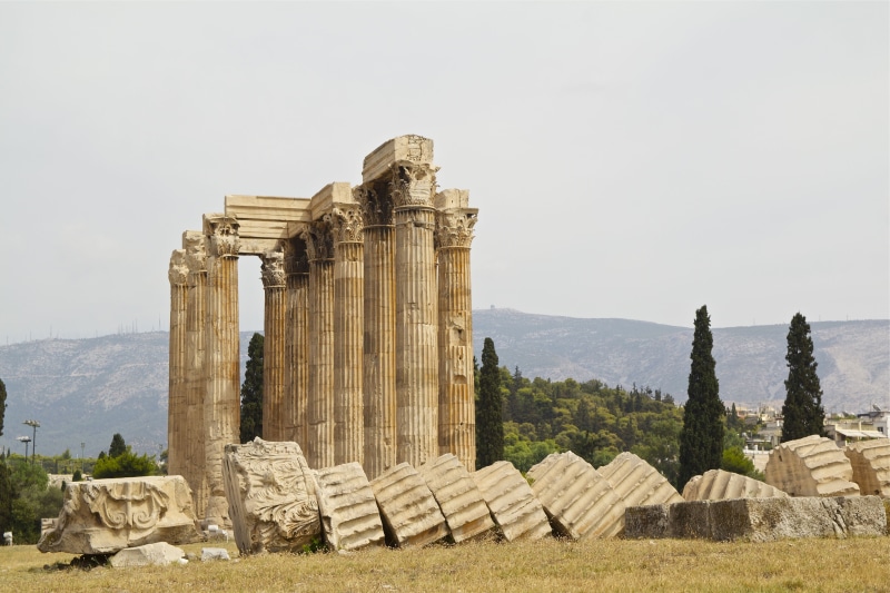 monument, outdoors, ruin, old, architectural column, sightseeing, brown, plant, building, 5K, athens, facade, no people, travel destinations, architecture