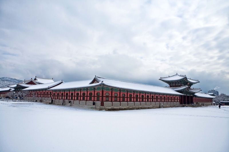 roof, classical style, red, korea, sky, cultural property, snowing, snow, winter, historic sites, building exterior, cloud, Gyeongbok Palace, weather, environment