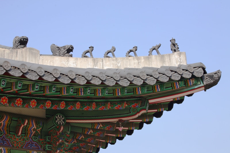 Roof, building exterior, ornate, carving - craft product, outdoors, creativity, art and craft, history, seoul, Sculpture, representation, architecture