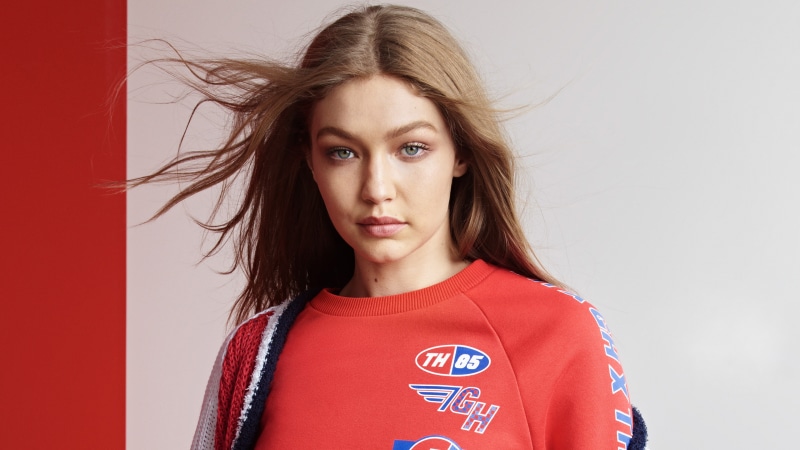 portrait, 4K, Gigi, red, looking at camera, wind, human face, k, Hadid, adult, tousled hair, young women, brown hair, indoors, hair, young adult, front view
