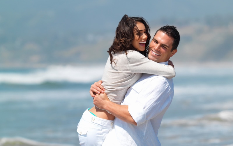 sand, beauty, joy, beautiful, cheerful, entertainment, togetherness, carefree, love, family, 2K, loving, smiling, care, leisure Activity, romance, heterosexual Couple
