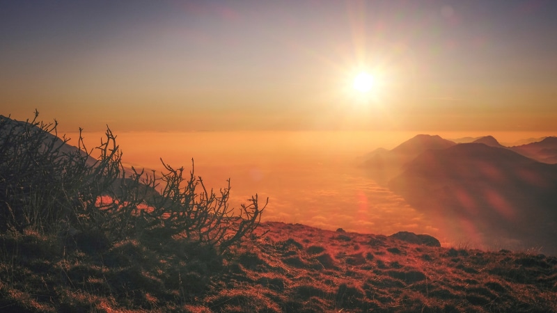 golden, scenics - nature, hour, lens flare, orange color, sun, sunlight, mountain, land, 4K, non-urban scene, photography, tranquil scene, sea, sunbeam