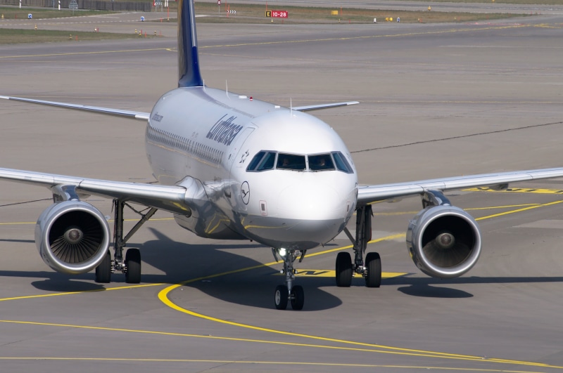 stationary, jet engine, journey, travel, zurich, lufthansa, airport, engine, commercial airplane, airbus, outdoors, a320, airport zurich, aircraft, front