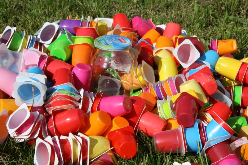 espresso, garbage, outdoors, container, variation, abundance, sunlight, packets, toy, 4K, day, still life, throw away society, recycling, glass, choice