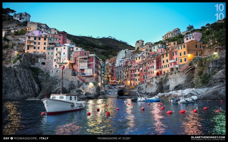 outdoors, day, mode of transportation, residential district, transportation, city, building exterior, mountain, Cinque Terre, sea, built structure, 720P