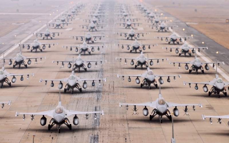 Planes, Fighter, Airport, 16, Multi, 2K, F, Runway