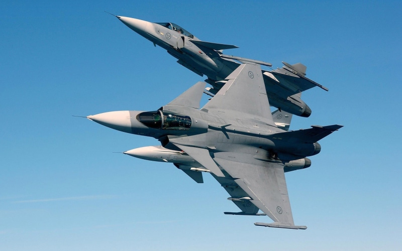 day, military airplane, aircraft, JAS-39 Gripen, air force, blue, mode of transportation, three, jets, military aircraft, 1080P, flying, explosive, fighter plane