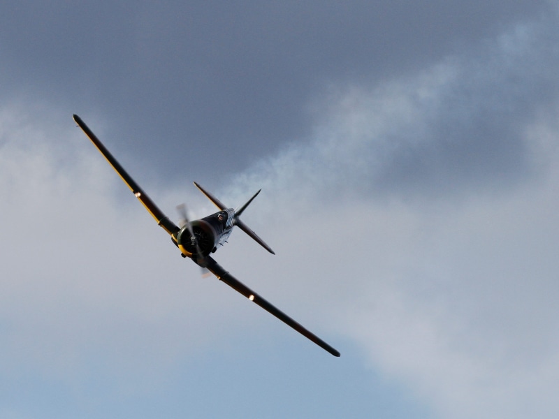 single object, flight, dark, aeroplane, 2K, travel, cloud - sky, aircraft, military, government, airshow, low angle view, airplane, no people, plane, transportation