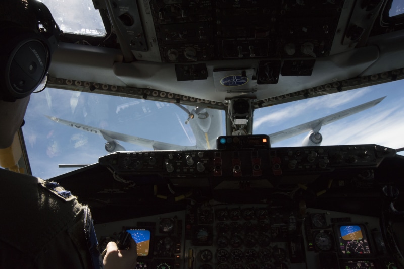 flight, mode of transportation, military, airliner, display, 5K, glass - material, people, cabin, rear view, flying, control, air vehicle, navigation