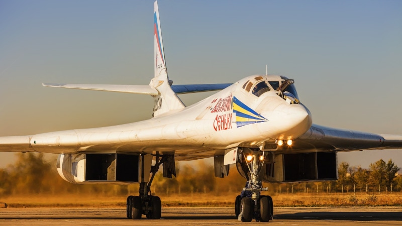 The plane, Russia, 1080P, USSR, product 70, The Tu-160, Bliznyuk, Tu 160, Tu-160, Aviation, "Vasily Senko", BBC, Tupolev, Videoconferencing Russia, Missile