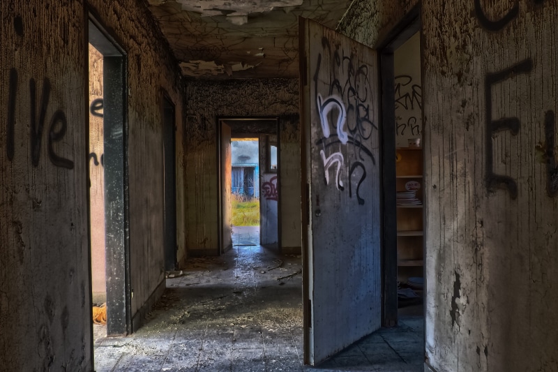 lost places, mold, doors, bad condition, broken, pforphoto, old building, old, wall - building feature, floor, mood, ailing, transience, decline, lapsed