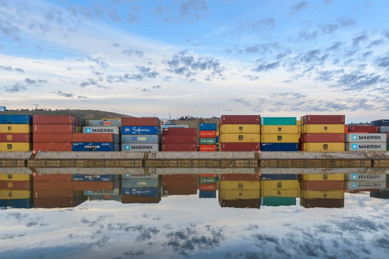 cloud - sky, handling goods, industry, snow, transportation, neckar, large group of objects, outdoors, cold temperature, port, 1080P, day, shipping, freight transportation