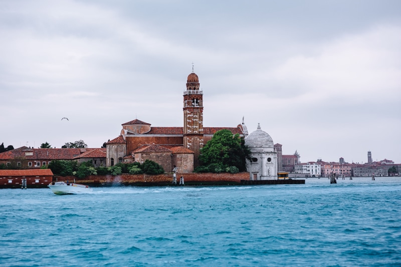 religion, travel, city, waterscape, building Exterior, spire, veneto, travel destinations, urban Scene, venezia, waterfront, buildings, water, place of worship
